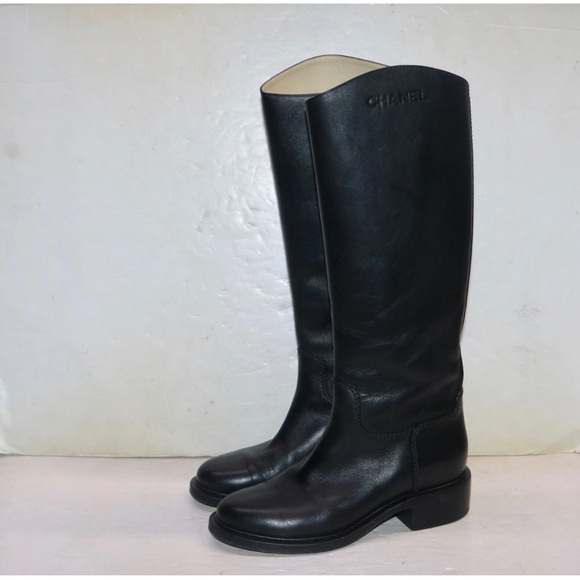 CHANEL Black Over the Knee Leather Boots - Picture 2 of 7